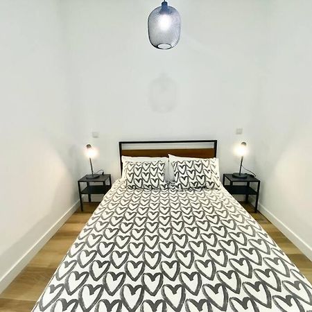 Madrid Rio Amparo Usera ภายนอก รูปภาพ